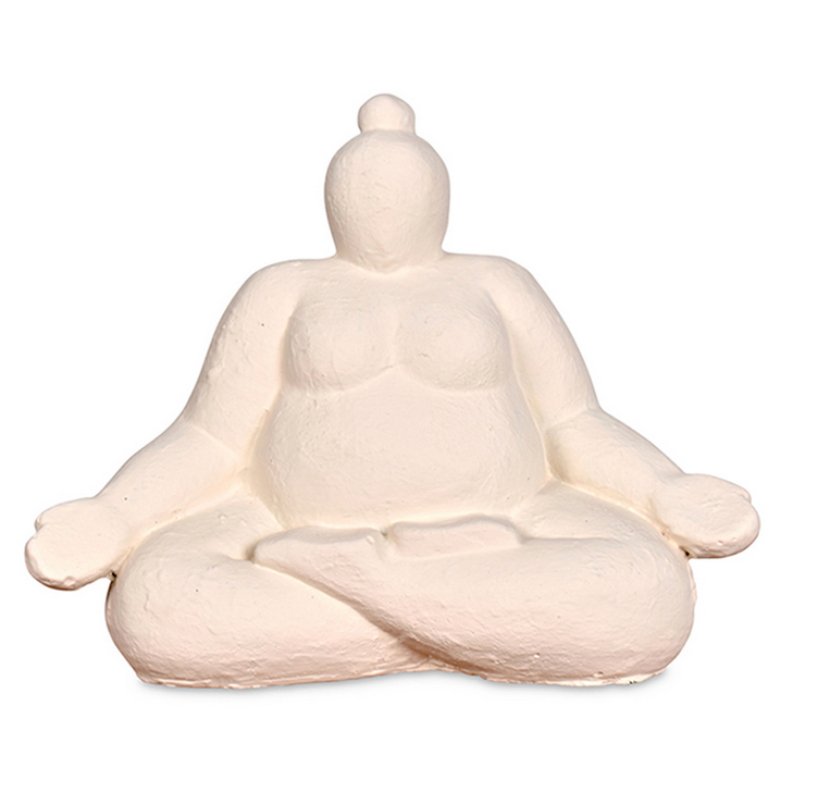 Estatua mujer meditando