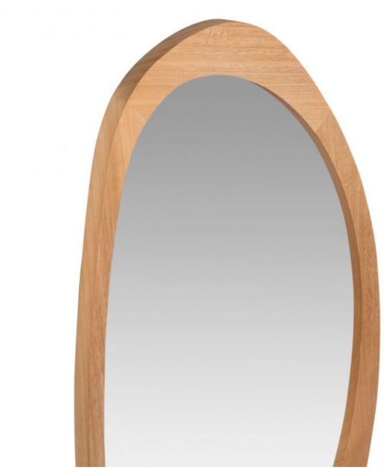 Espejo de madera irregular